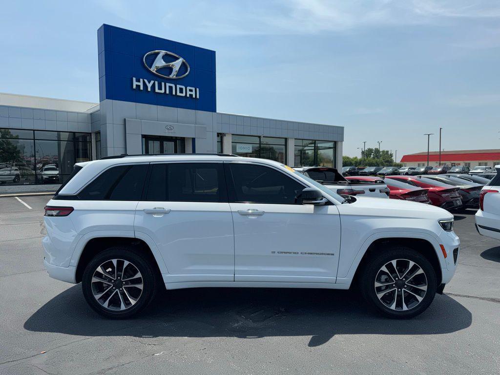 used 2023 Jeep Grand Cherokee car, priced at $42,890