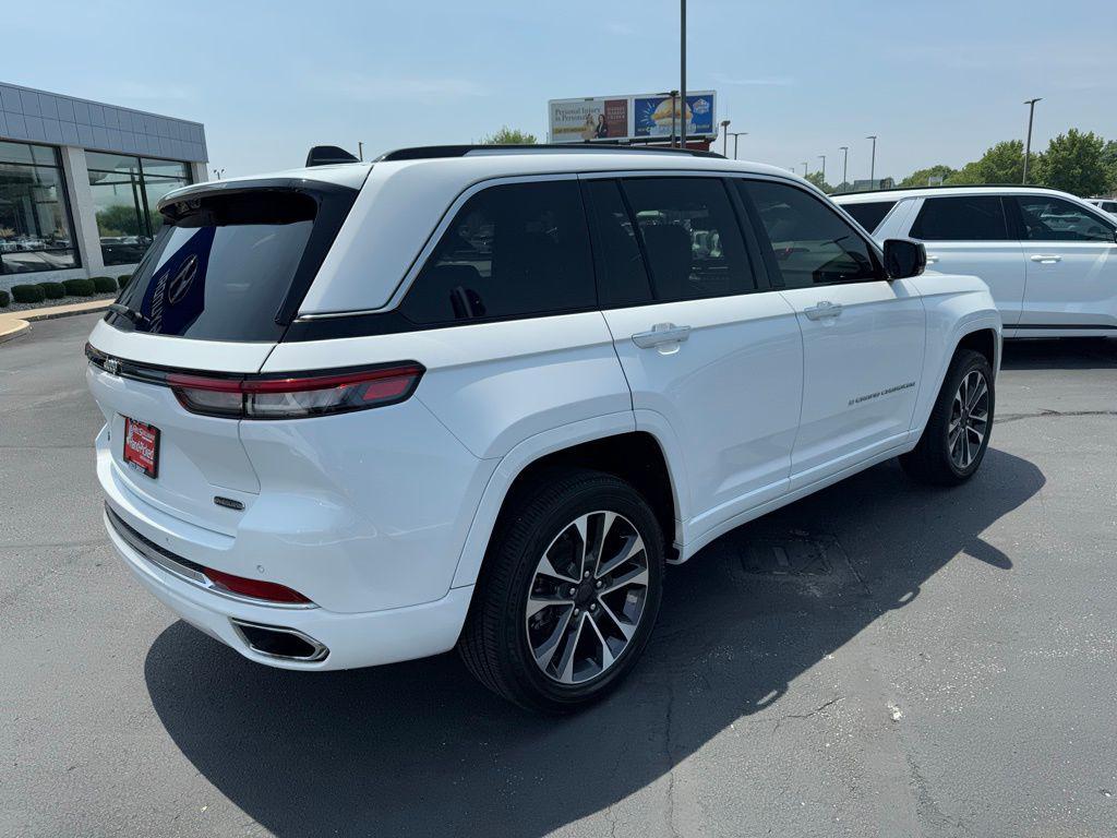 used 2023 Jeep Grand Cherokee car, priced at $42,890