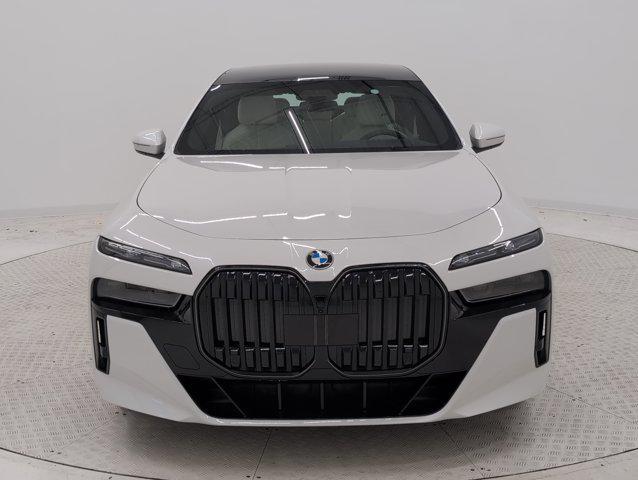 new 2025 BMW 760 car, priced at $141,485
