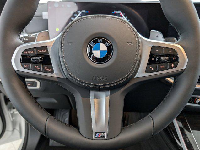 new 2025 BMW X7 car, priced at $95,425