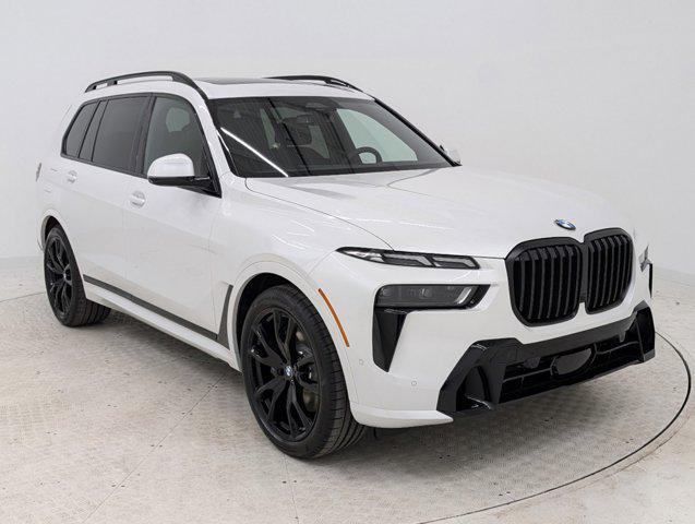 new 2025 BMW X7 car, priced at $95,425