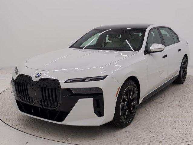 new 2025 BMW 760 car, priced at $137,535