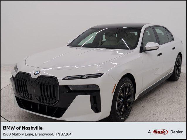 new 2025 BMW 760 car, priced at $137,535