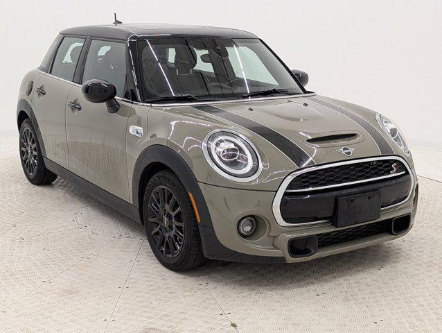 used 2020 MINI Hardtop car, priced at $17,999