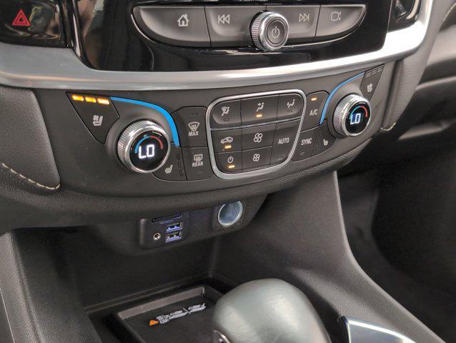 used 2022 Chevrolet Traverse car, priced at $33,999
