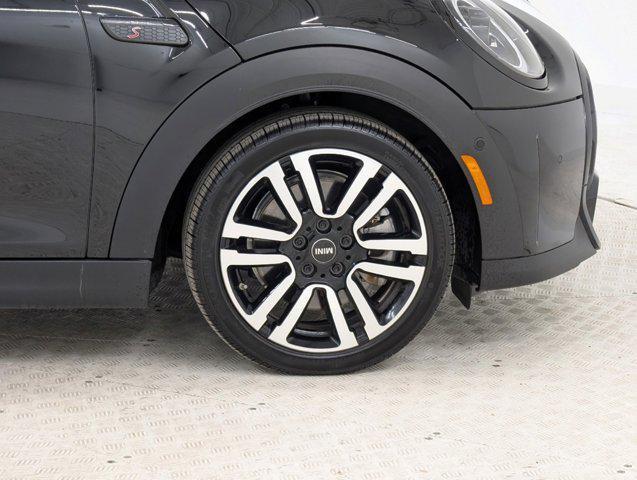 used 2024 MINI Hardtop car, priced at $29,999