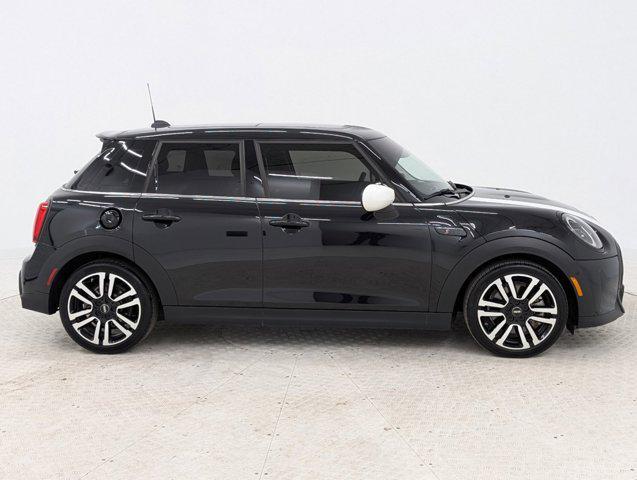 used 2024 MINI Hardtop car, priced at $29,999