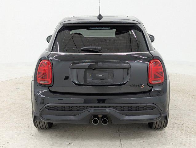 used 2024 MINI Hardtop car, priced at $29,999