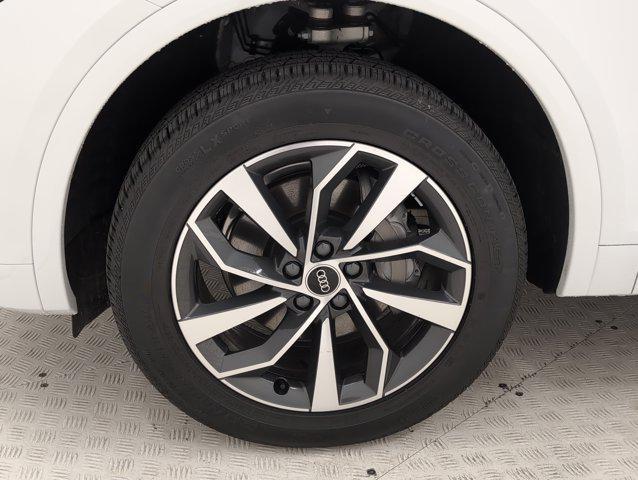 used 2024 Audi Q5 car, priced at $39,998