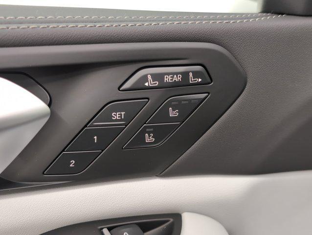 new 2026 BMW X7 car, priced at $99,885