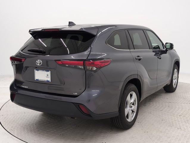used 2023 Toyota Highlander car, priced at $30,999
