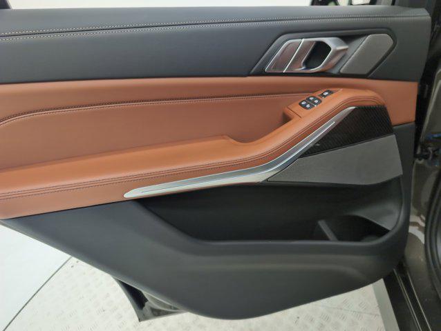 new 2026 BMW X7 car, priced at $122,385