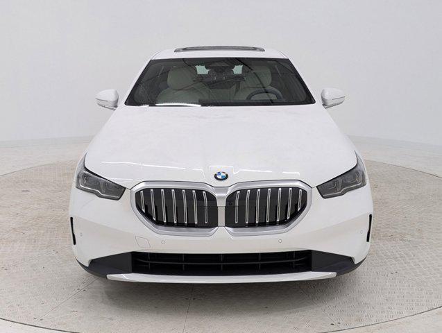 new 2025 BMW 540 car, priced at $70,275