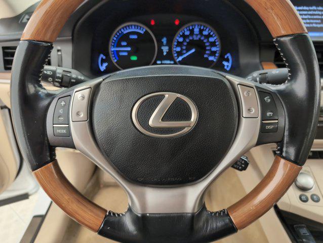 used 2013 Lexus ES 300h car, priced at $13,699