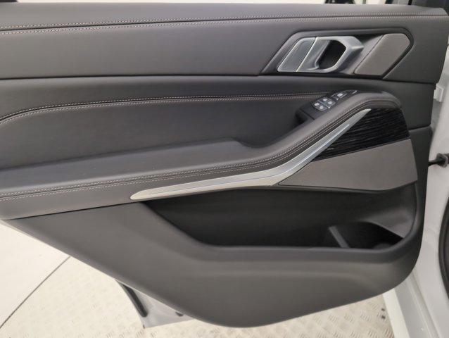 new 2026 BMW X7 car, priced at $94,985