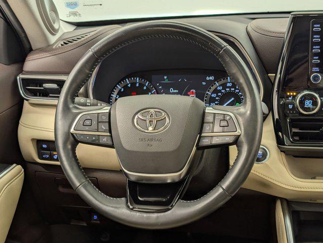 used 2021 Toyota Highlander car, priced at $32,998