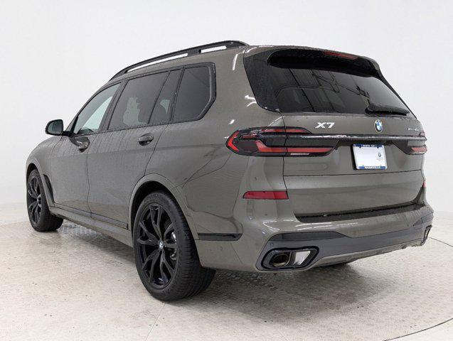 new 2025 BMW X7 car, priced at $95,425