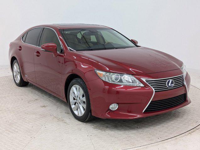 used 2013 Lexus ES 300h car, priced at $13,998