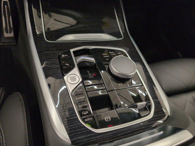 new 2026 BMW X7 car, priced at $97,735