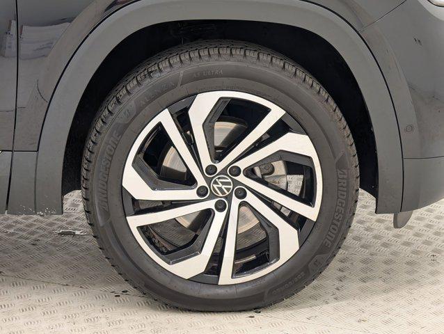 used 2021 Volkswagen Atlas car, priced at $26,998
