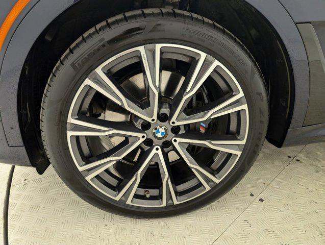 used 2022 BMW X7 car, priced at $55,996