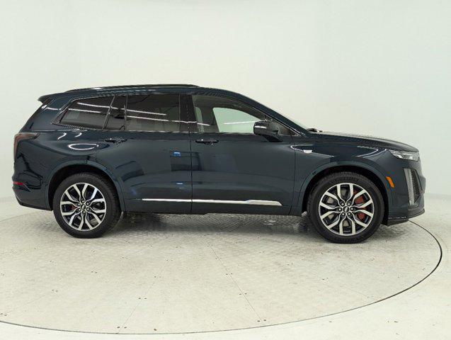 used 2024 Cadillac XT6 car, priced at $49,996