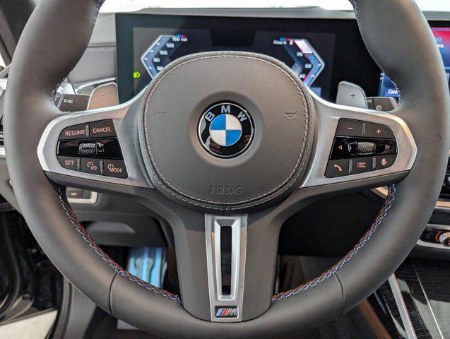 new 2025 BMW X7 car, priced at $118,045