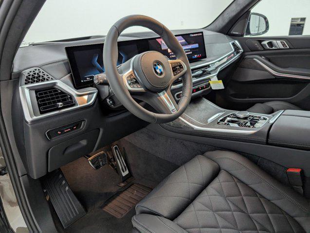 new 2025 BMW X7 car, priced at $95,425