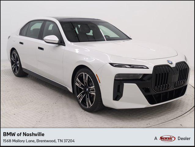 new 2025 BMW 760 car, priced at $134,535