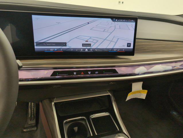 new 2025 BMW 760 car, priced at $134,535