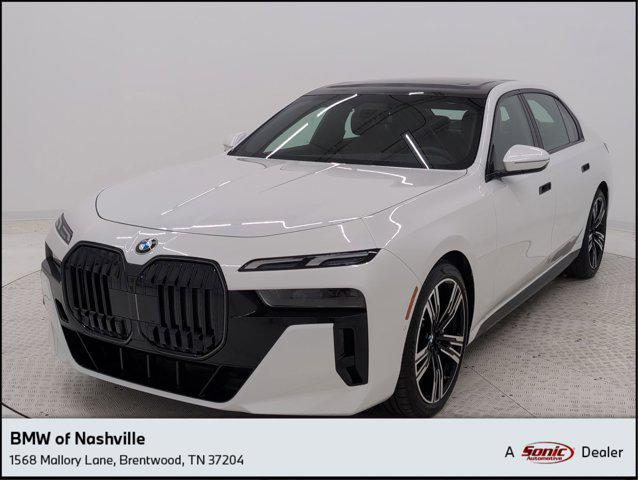 new 2025 BMW 760 car, priced at $134,535