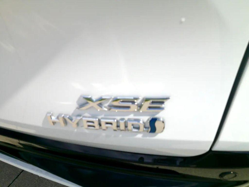 used 2024 Toyota Sienna car, priced at $47,995