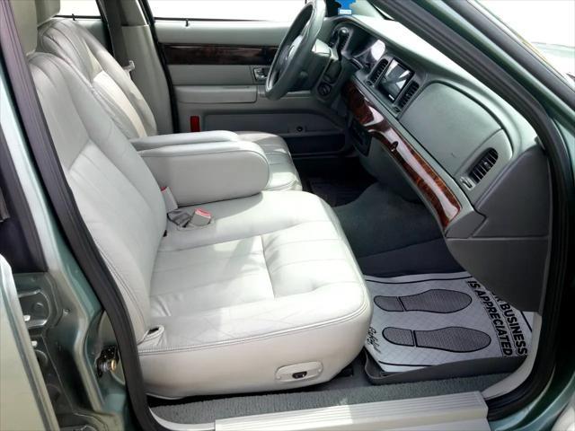 used 2005 Mercury Grand Marquis car, priced at $5,995