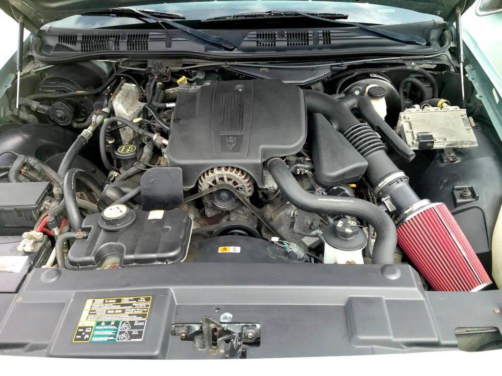 used 2005 Mercury Grand Marquis car, priced at $5,495