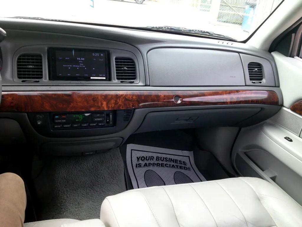 used 2005 Mercury Grand Marquis car, priced at $5,495