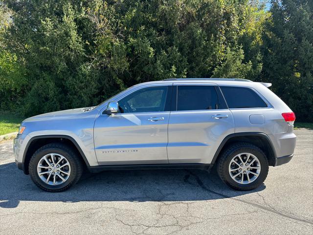 used 2015 Jeep Grand Cherokee car, priced at $11,995