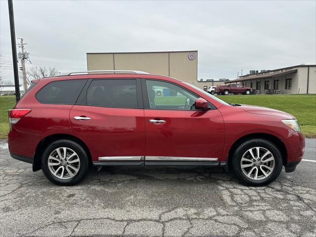 used 2014 Nissan Pathfinder car, priced at $10,995