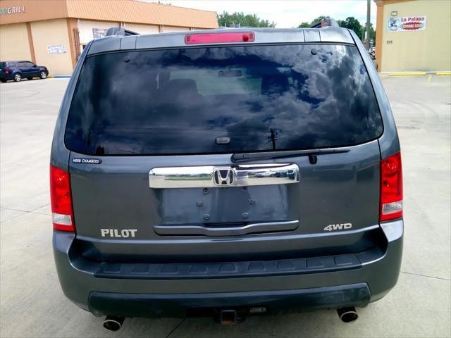 used 2010 Honda Pilot car, priced at $9,995