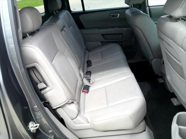used 2010 Honda Pilot car, priced at $9,995