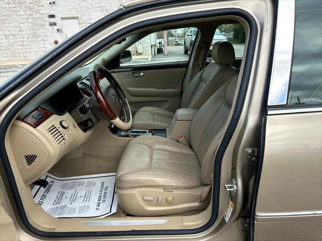 used 2006 Cadillac DTS car, priced at $5,995