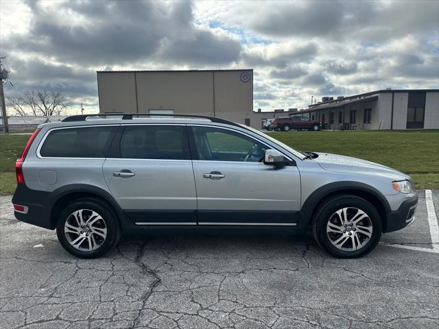 used 2013 Volvo XC70 car, priced at $10,995