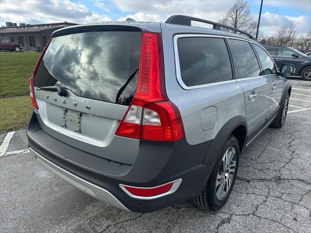 used 2013 Volvo XC70 car, priced at $10,995