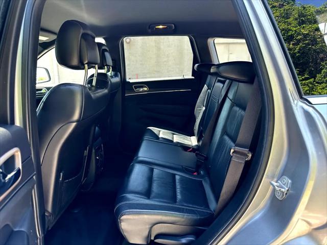 used 2015 Jeep Grand Cherokee car, priced at $12,995