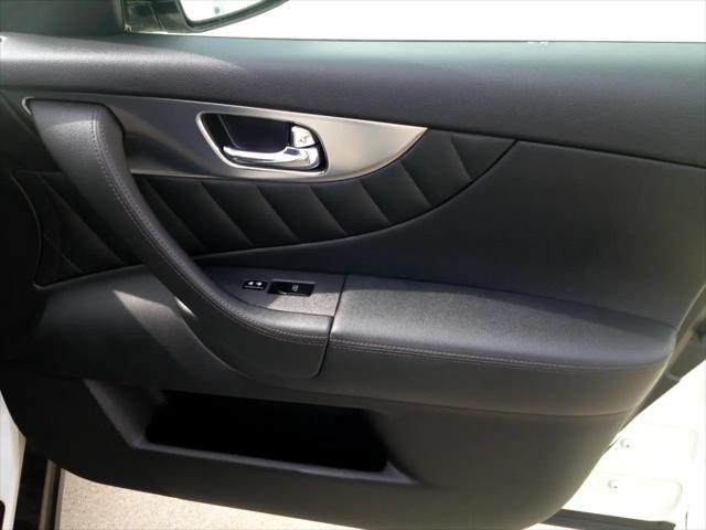 used 2010 INFINITI FX35 car, priced at $9,995