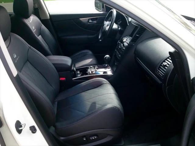 used 2010 INFINITI FX35 car, priced at $9,995