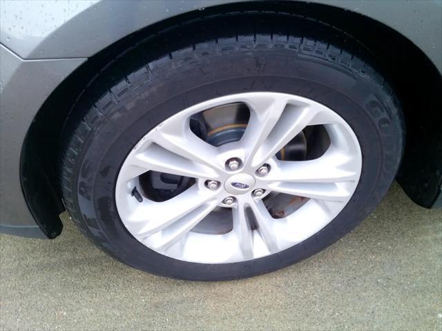 used 2013 Ford Taurus car, priced at $7,995