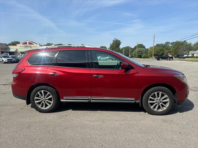 used 2014 Nissan Pathfinder car, priced at $9,995