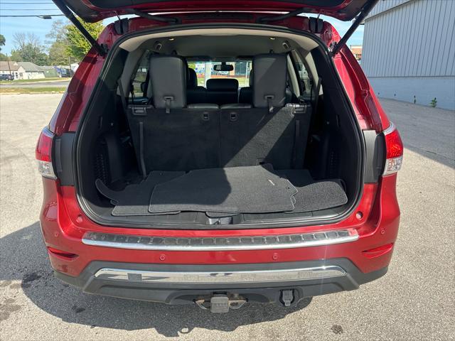 used 2014 Nissan Pathfinder car, priced at $9,995