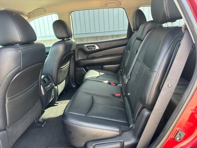 used 2014 Nissan Pathfinder car, priced at $9,995