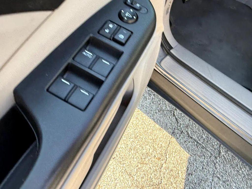 used 2013 Honda CR-V car, priced at $11,995